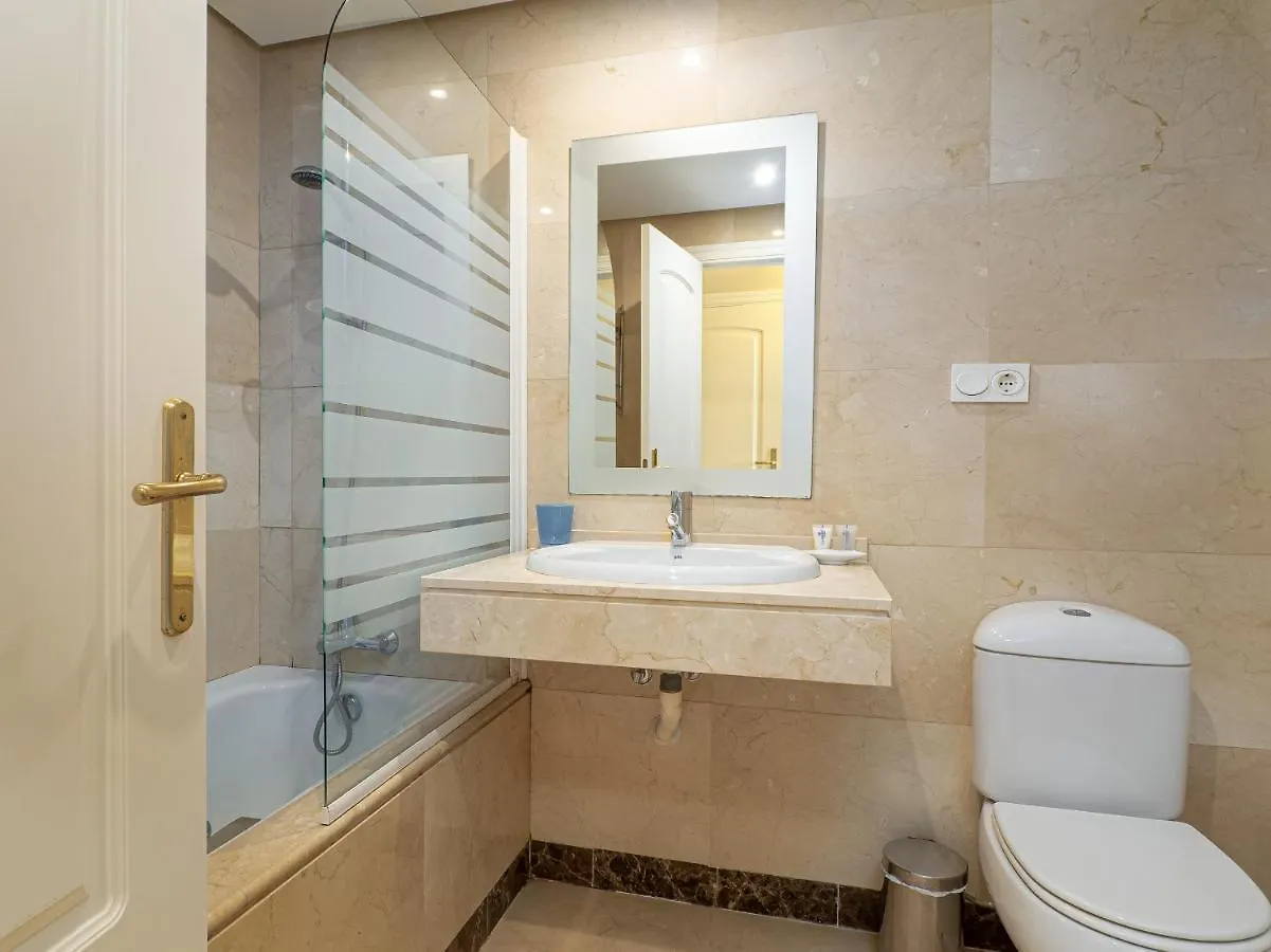 2147-Beautiful 2 Bedrooms With Sea View Manilva Apartment